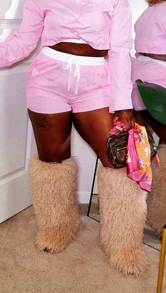 You See The Material Faux Fur High Boots